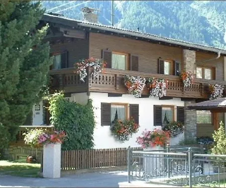 Ferienwohnung Familie Hoefler Hébergement de vacances Längenfeld